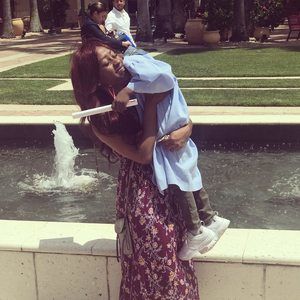 Meet your Posher, Davisha